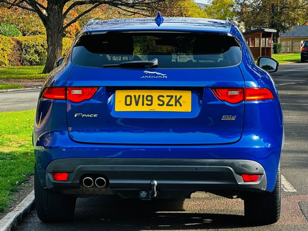 Used Jaguar F-Pace 2019 for sale - 76291609: Photo 8
