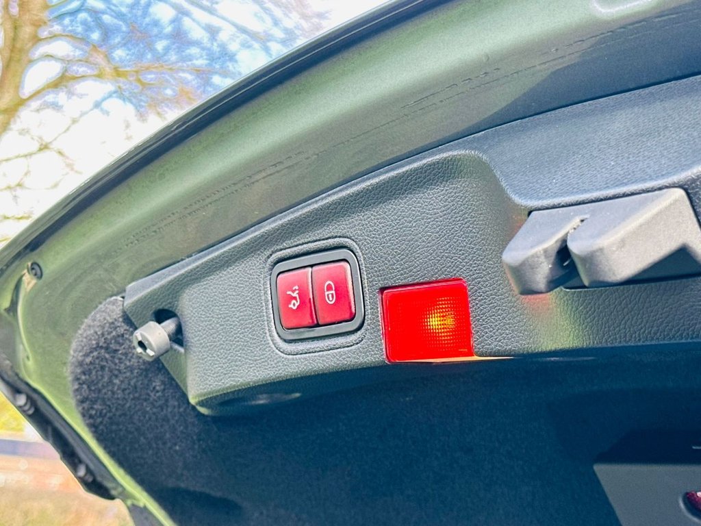 Used Mercedes-Benz C Class 2016 for sale - 77287827: Photo 21