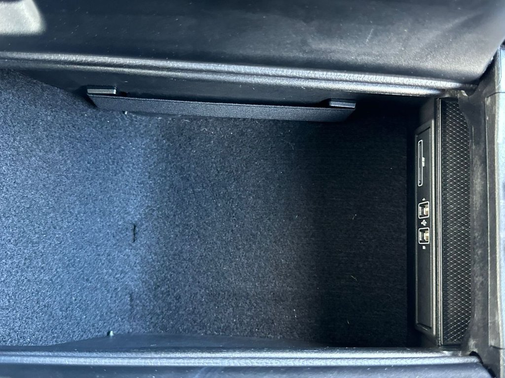 Used Mercedes-Benz C Class 2016 for sale - 77287827: Photo 43