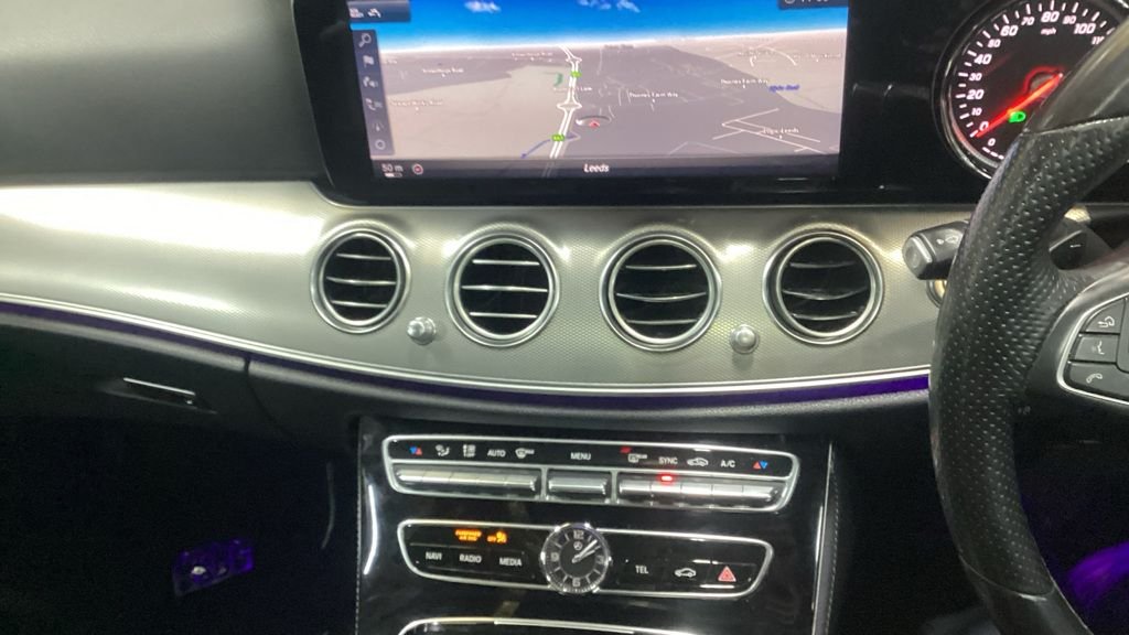 Used Mercedes-Benz E Class 2018 for sale - 77133660: Photo 16