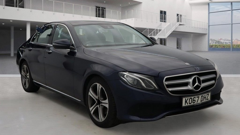 Used Mercedes-Benz E Class 2018 for sale - 77133660: Photo 7