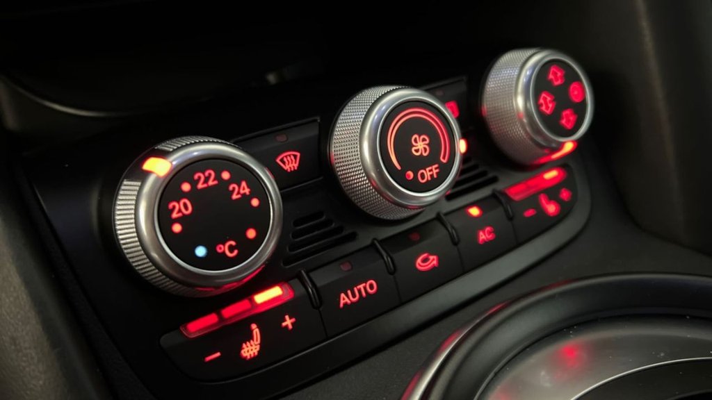 Used Audi R8 2011 for sale - 77139883: Photo 15