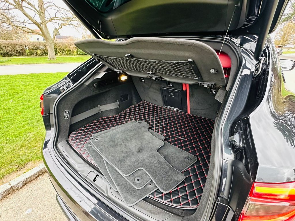 Used Maserati Levante 2017 for sale - 77643024: Photo 24