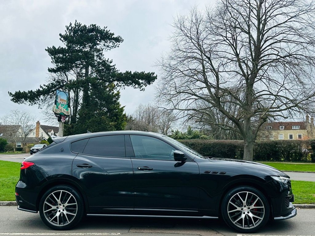 Used Maserati Levante 2017 for sale - 77643024: Photo 6