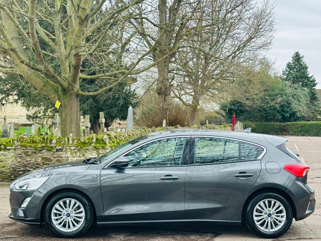 Used Ford Focus 2018 for sale - 77620944: Photo 10