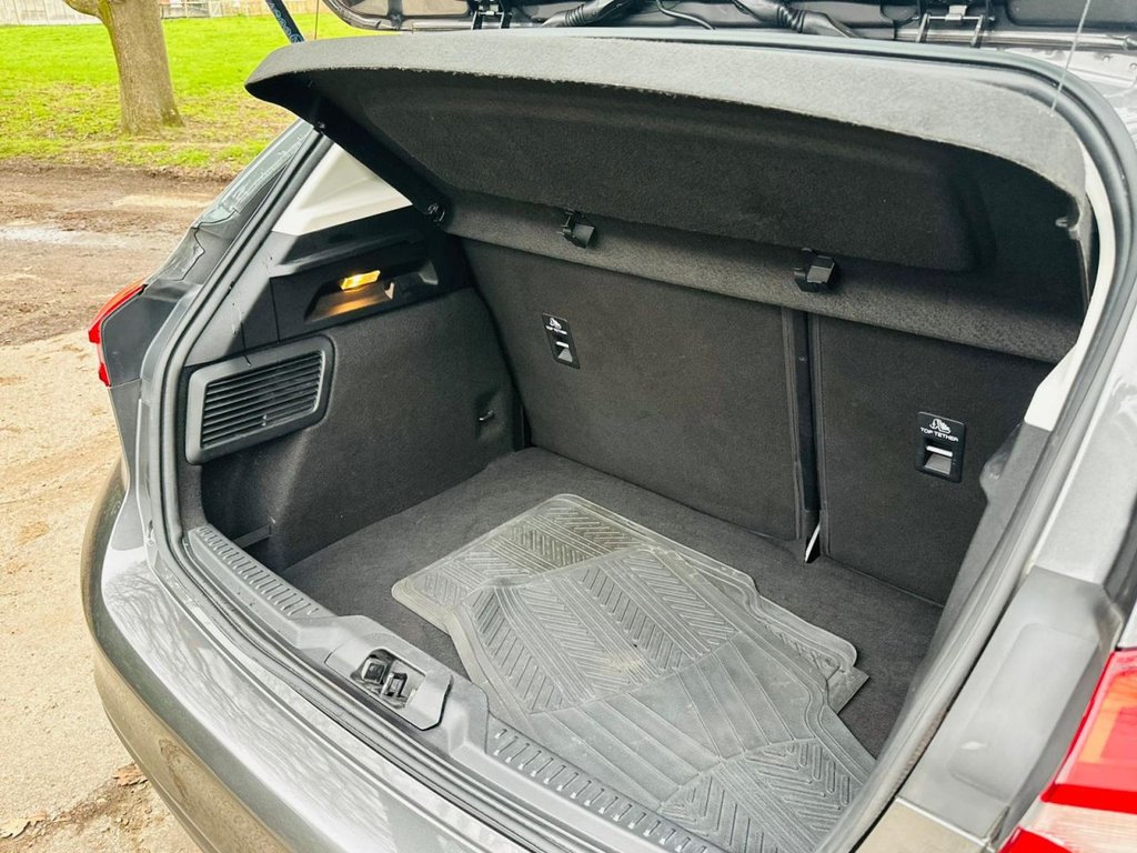 Used Ford Focus 2018 for sale - 77620944: Photo 21