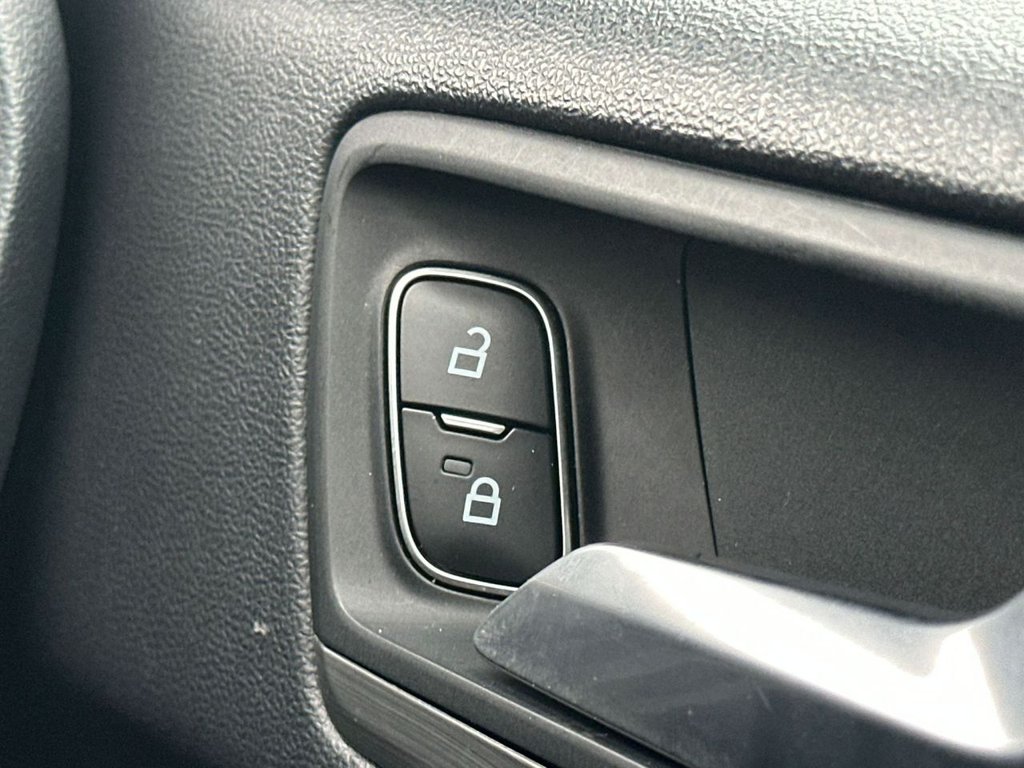 Used Ford Focus 2018 for sale - 77620944: Photo 26