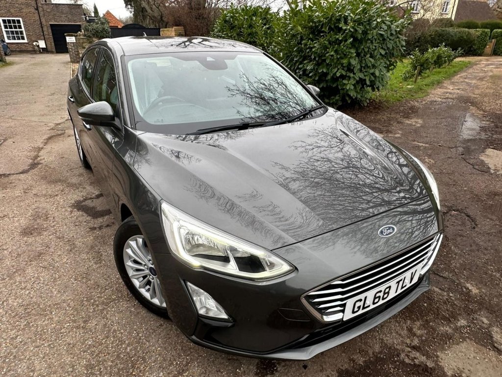 Used Ford Focus 2018 for sale - 77620944: Photo 3