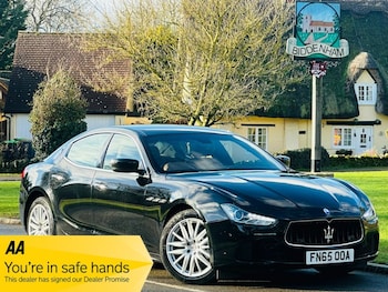 2015 (65) - V6d 4dr Auto [Luxury Pack]