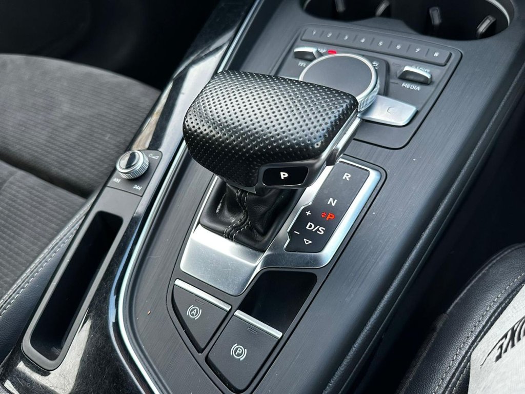 Used Audi A4 Avant 2019 for sale - 76291871: Photo 32