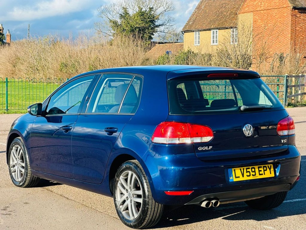 Used Volkswagen Golf 2009 for sale - 77263830: Photo 8