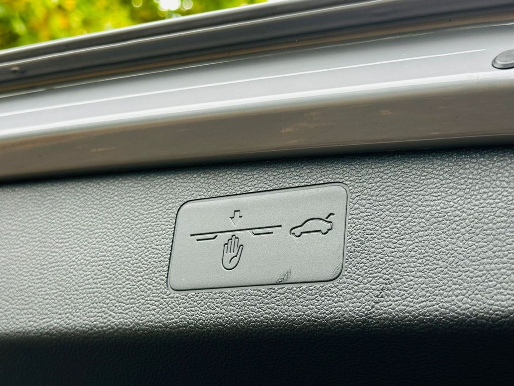 Used Volkswagen Golf 2021 for sale - 75911144: Photo 23