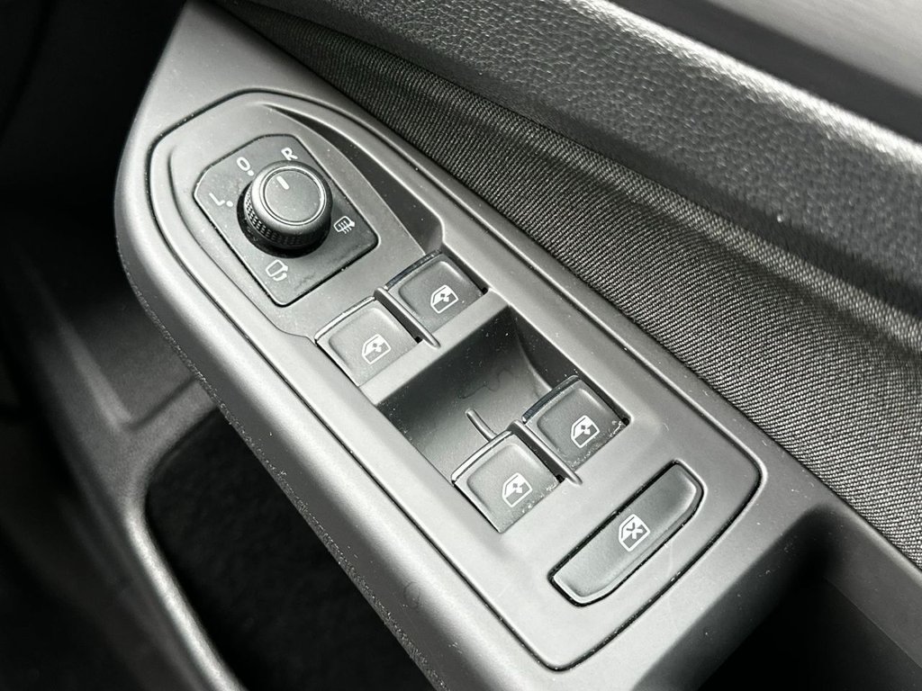 Used Volkswagen Golf 2021 for sale - 75911144: Photo 40