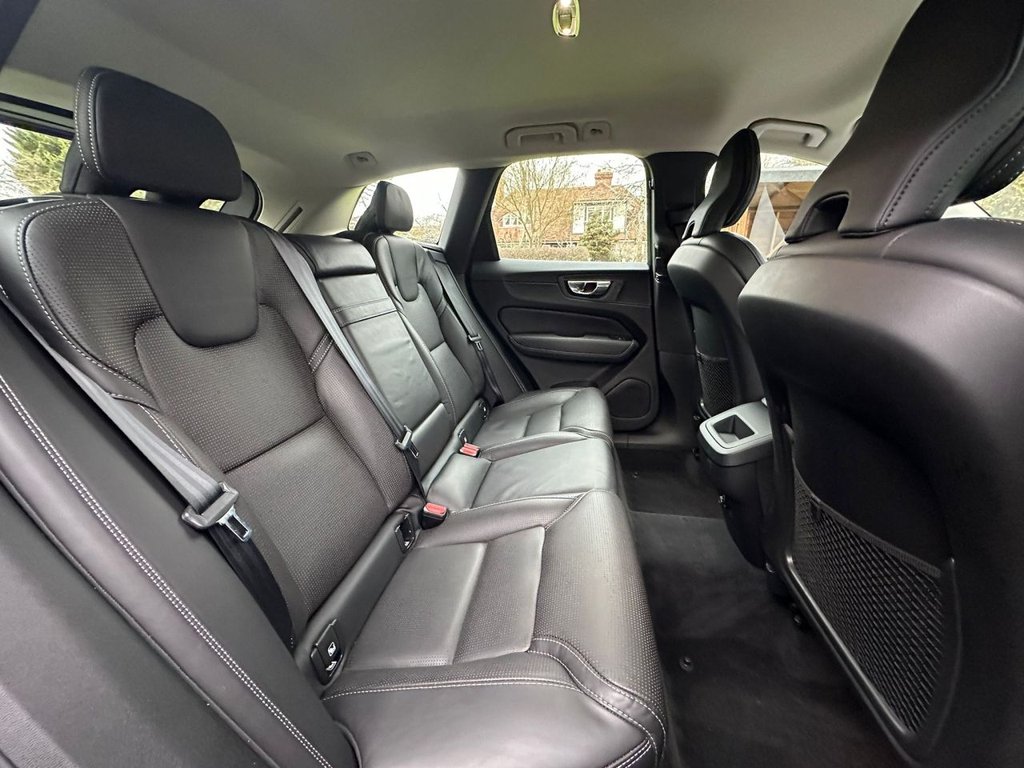 Used Volvo XC60 2019 for sale - 77368859: Photo 25