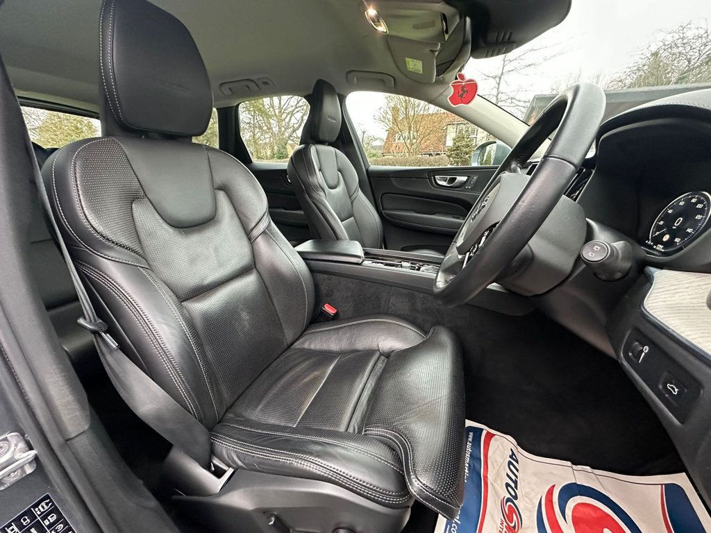 Used Volvo XC60 2019 for sale - 77368859: Photo 28