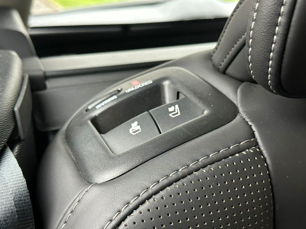 Used Volvo XC60 2019 for sale - 77368859: Photo 30