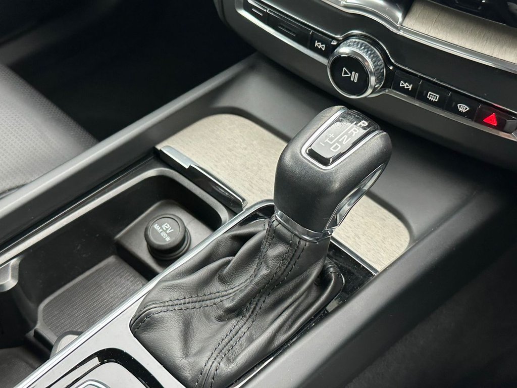 Used Volvo XC60 2019 for sale - 77368859: Photo 38