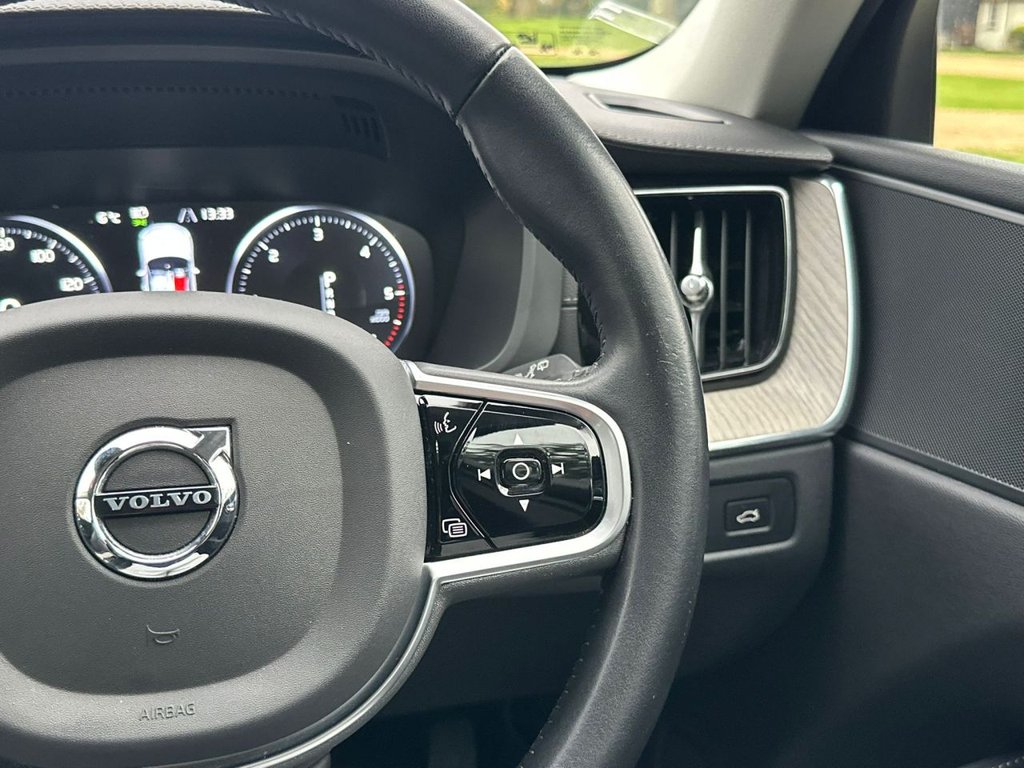 Used Volvo XC60 2019 for sale - 77368859: Photo 41