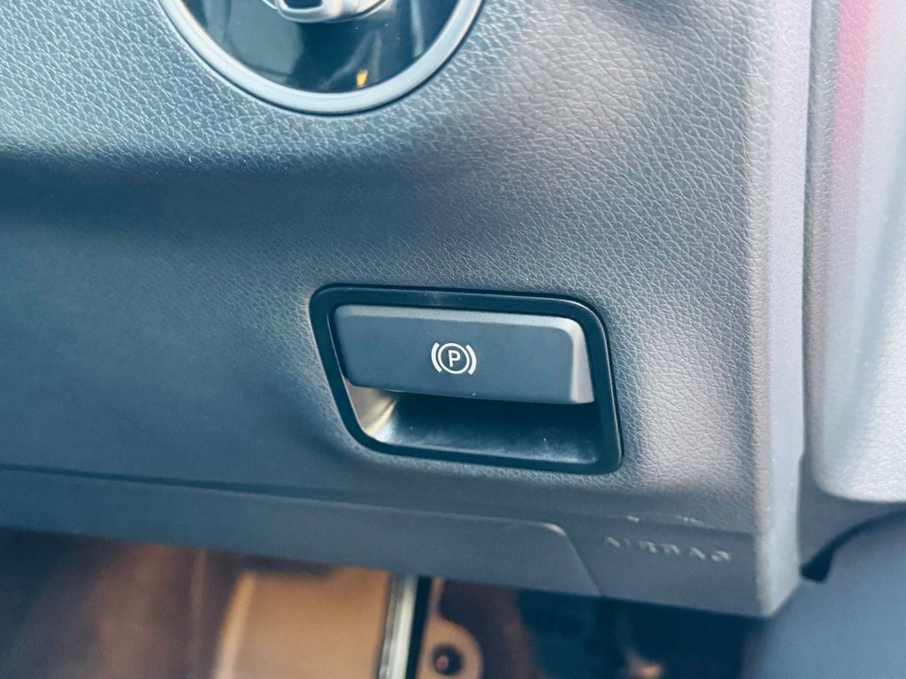 Used Mercedes-Benz A-Class 2017 for sale - 77893735: Photo 42