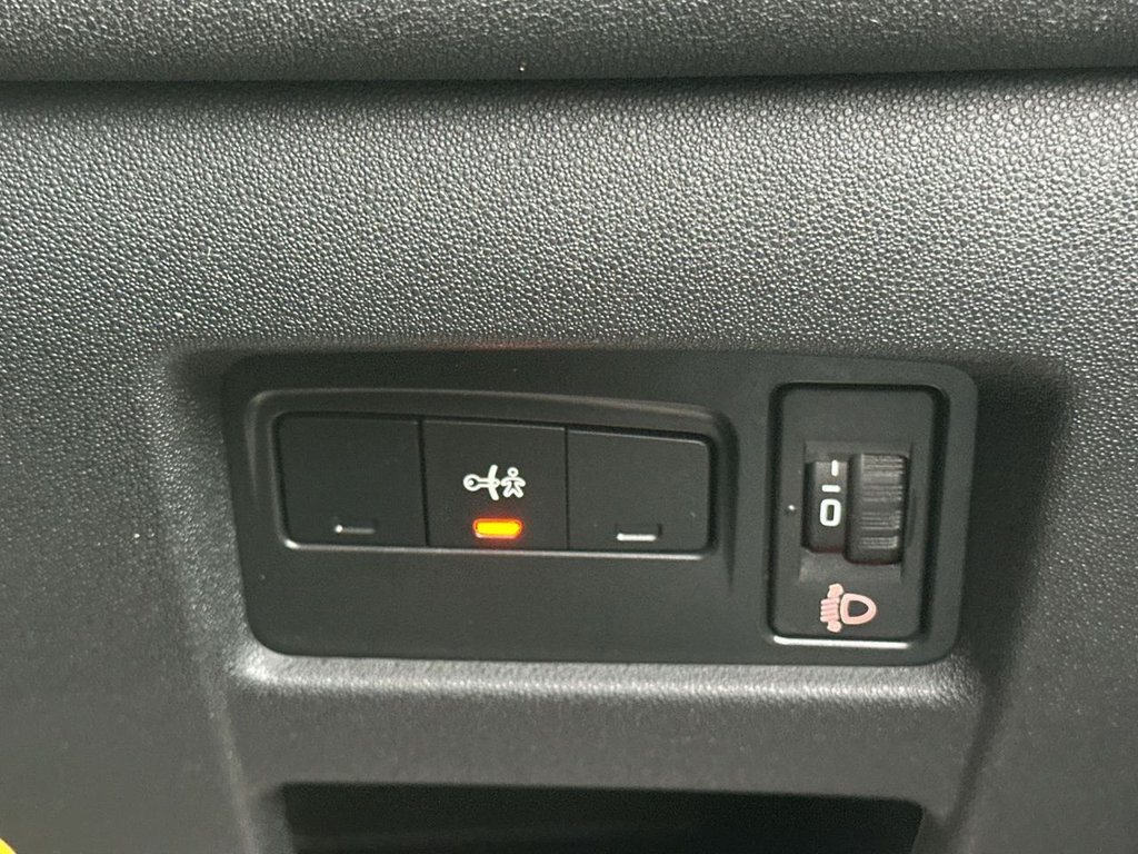 Used Citroen C4 2017 for sale - 77096317: Photo 27