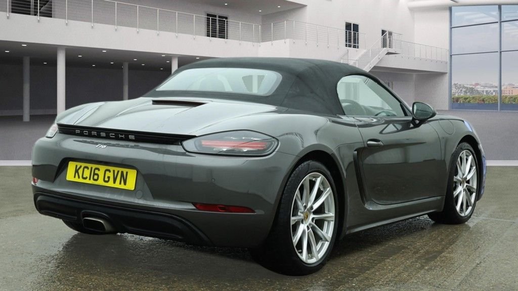 Used Porsche 718 Boxster 2016 for sale - 77356060: Photo 11