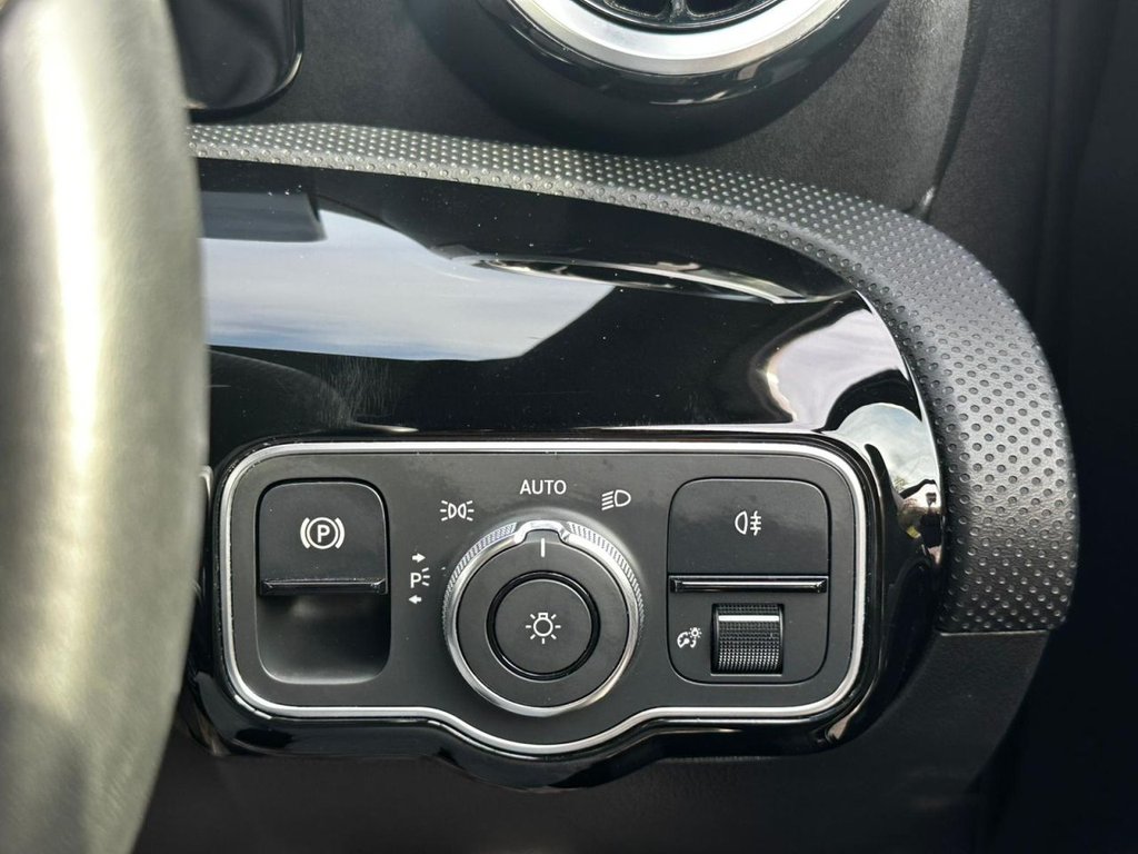 Used Mercedes-Benz A-Class 2019 for sale - 76469661: Photo 27