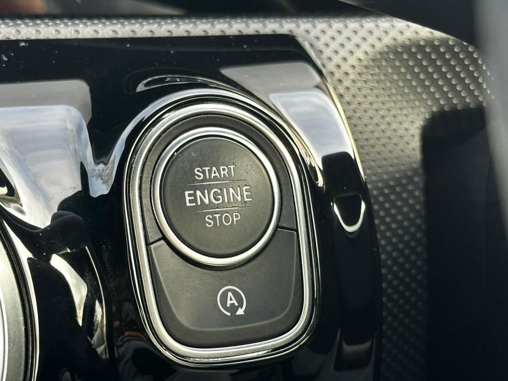 Used Mercedes-Benz A-Class 2019 for sale - 76469661: Photo 32