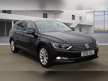 Volkswagen - Passat