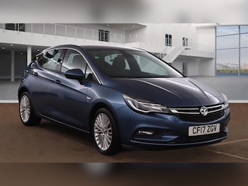 Used Vauxhall Astra 2017 for sale - 75642437: Photo