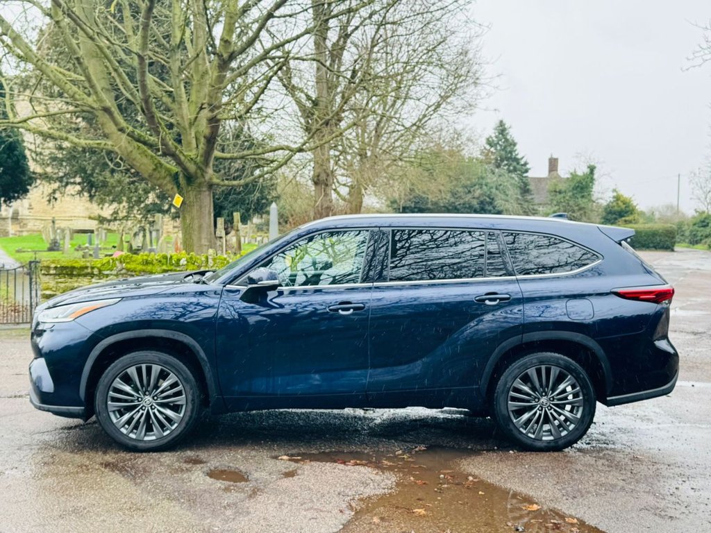 Used Toyota Highlander 2021 for sale - 77571988: Photo 10