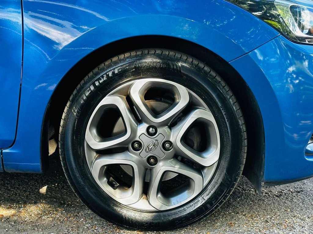 Used Hyundai i20 2018 for sale - 76923939: Photo 14