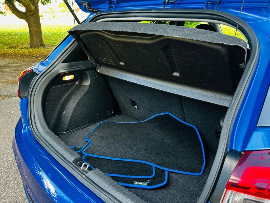 Used Hyundai i20 2018 for sale - 76923939: Photo 16