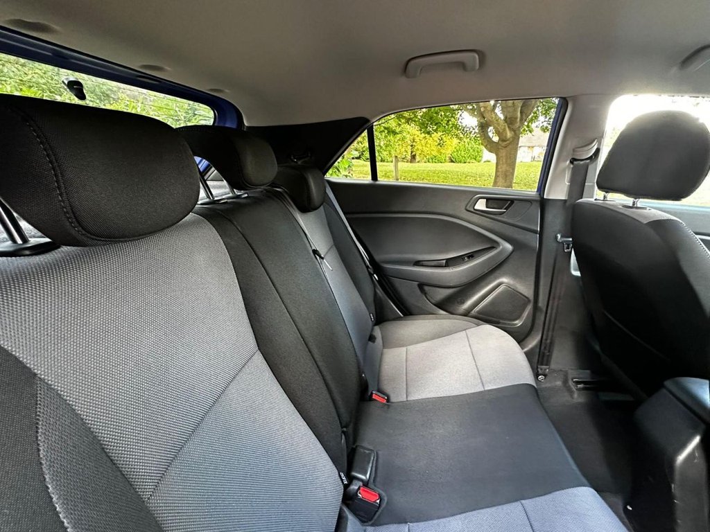 Used Hyundai i20 2018 for sale - 76923939: Photo 19