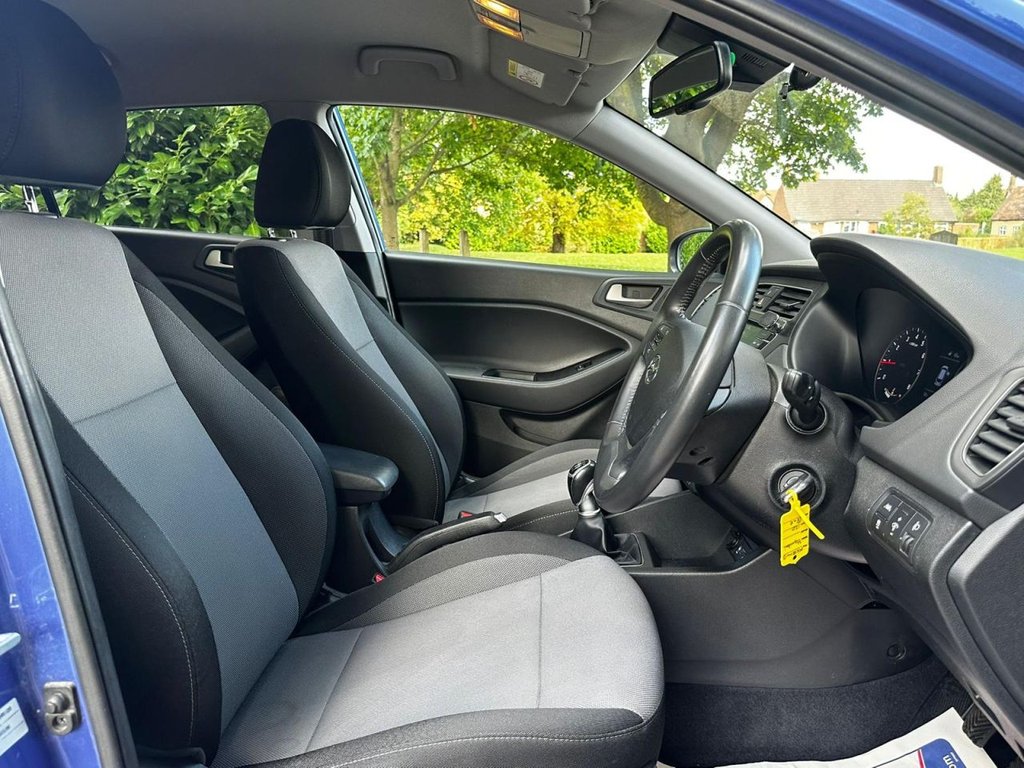 Used Hyundai i20 2018 for sale - 76923939: Photo 20