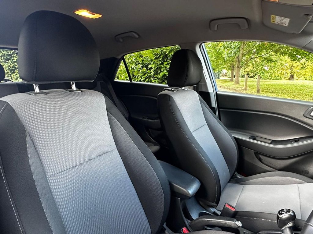 Used Hyundai i20 2018 for sale - 76923939: Photo 21