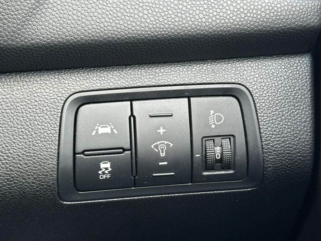 Used Hyundai i20 2018 for sale - 76923939: Photo 23