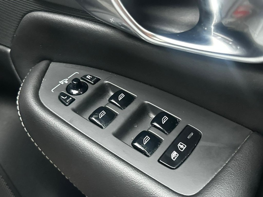 Used Volvo XC90 2021 for sale - 76441802: Photo 40