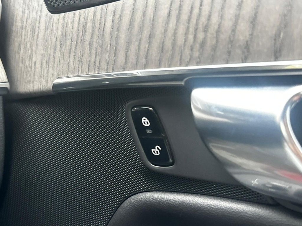 Used Volvo XC90 2021 for sale - 76441802: Photo 41