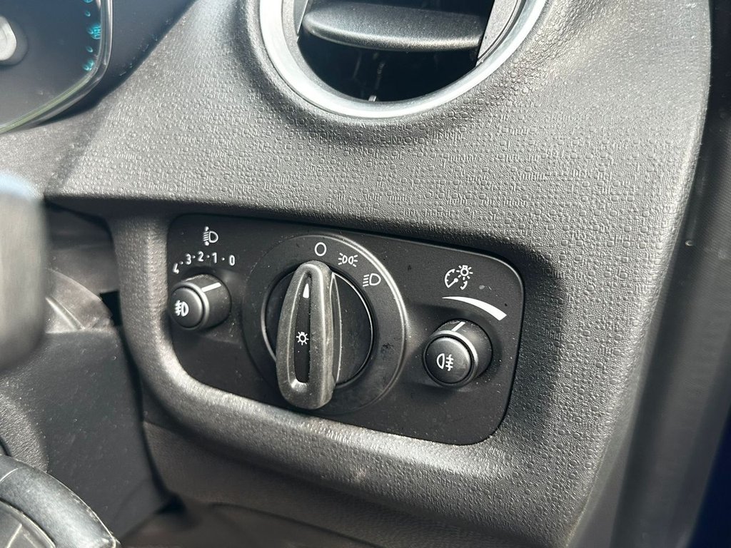 Used Ford Fiesta 2015 for sale - 75585145: Photo 28