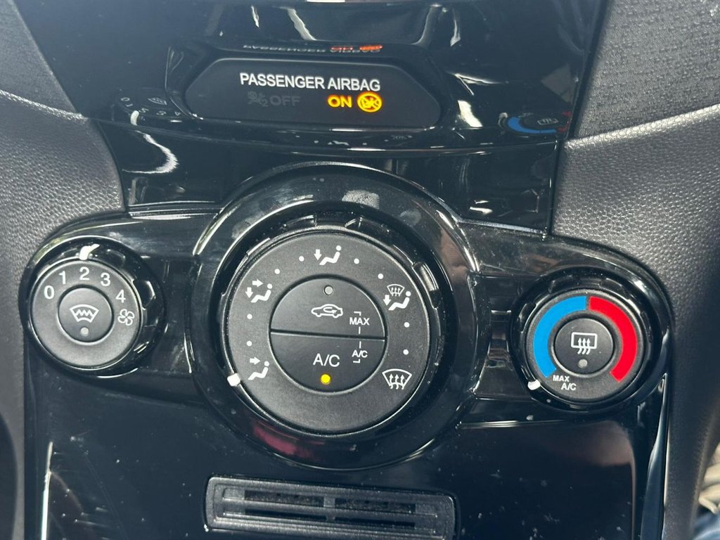 Used Ford Fiesta 2015 for sale - 75585145: Photo 31