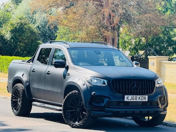 Used Mercedes-Benz X Class 2019 for sale - 79221433: Photo