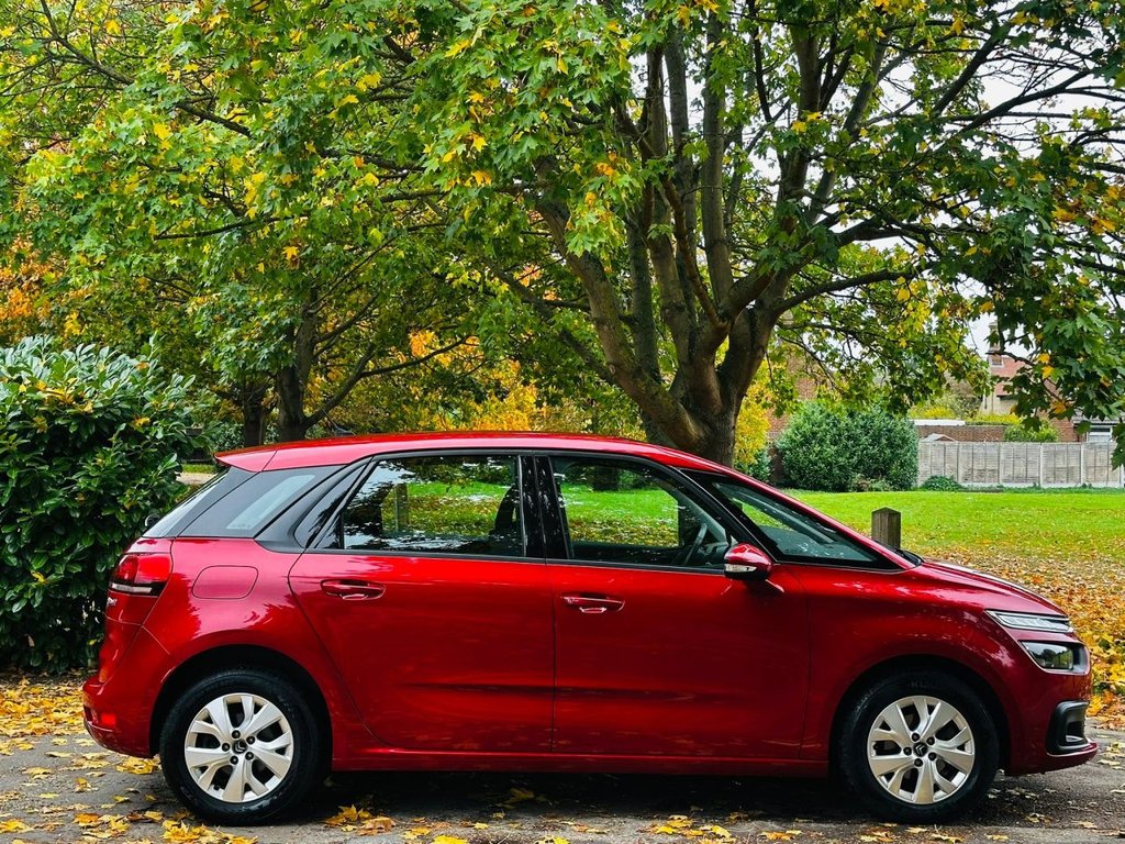 Used Citroen C4 Picasso 2017 for sale - 76080799: Photo 8