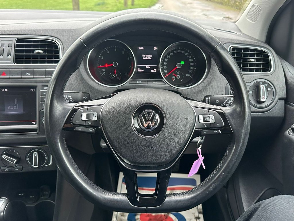 Used Volkswagen Polo 2015 for sale - 77520877: Photo 39