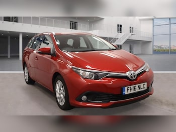 Used Toyota Auris 2016 for sale - 76323712: Photo