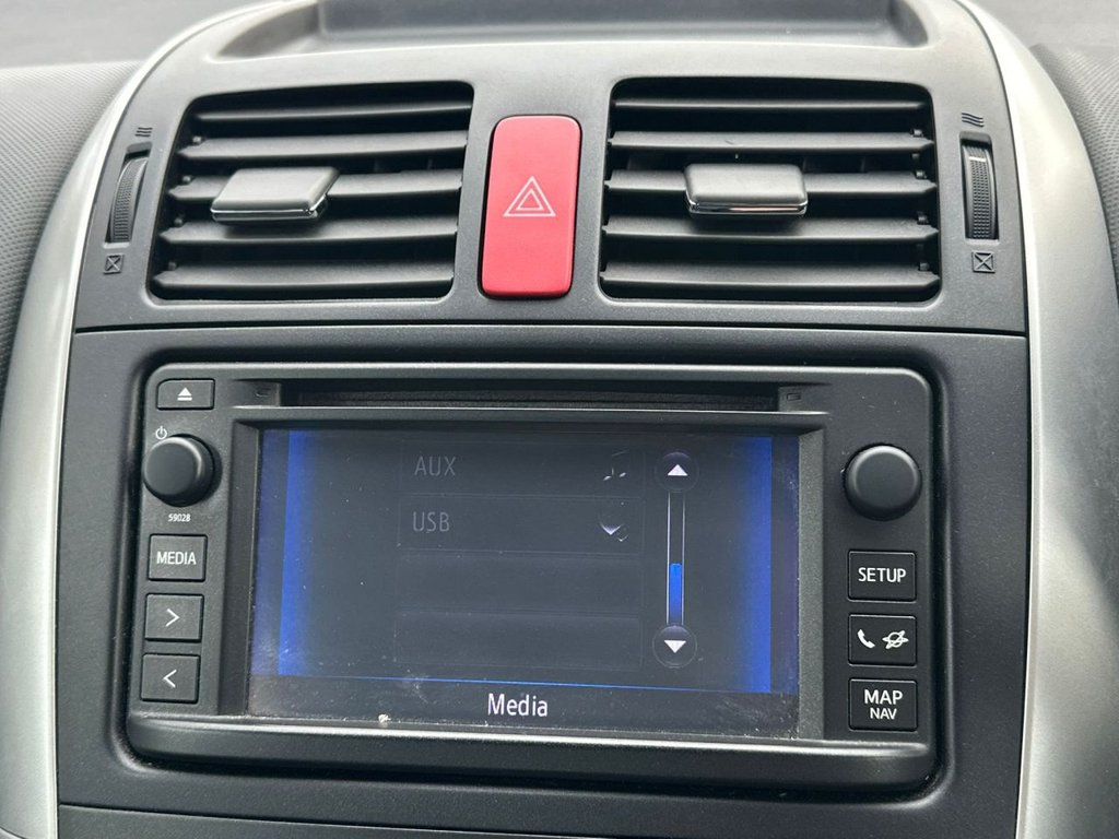 Used Toyota Auris 2012 for sale - 77463520: Photo 30