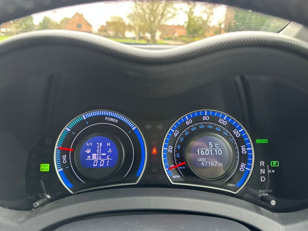 Used Toyota Auris 2012 for sale - 77463520: Photo 32