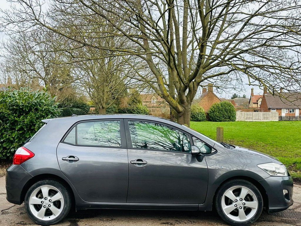 Used Toyota Auris 2012 for sale - 77463520: Photo 5