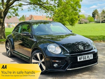 Used Volkswagen Beetle 2016 for sale - 78612252: Photo