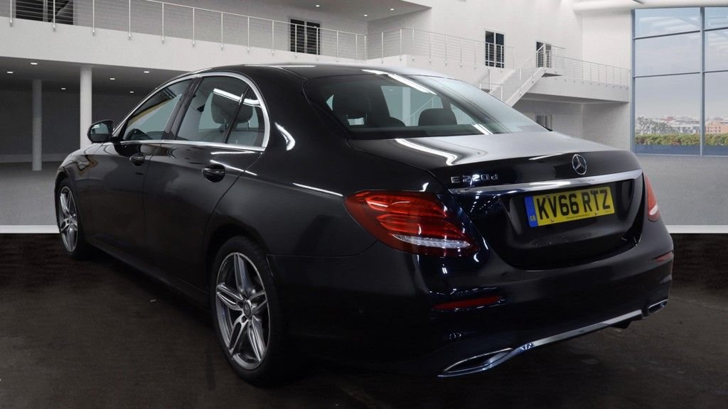 Used Mercedes-Benz E Class 2016 for sale - 77897562: Photo 9