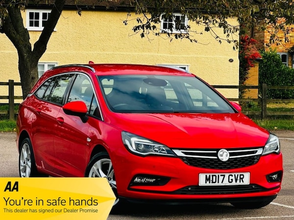 Used Vauxhall Astra 2017 for sale - 76147678: Photo 1
